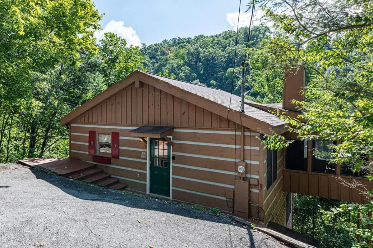 Hidden Mountain Gem Villa Gatlinburg Exterior photo
