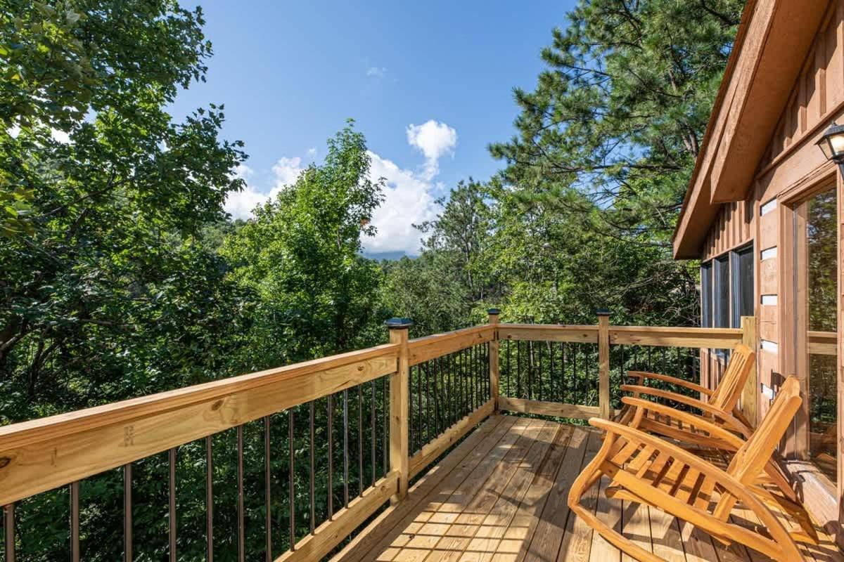 Hidden Mountain Gem Villa Gatlinburg Exterior photo